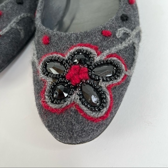 STUART WEITZMAN Smokey Grey Floral Jewel Felt Wool Ballerina Office Flats Shoes - Picture 9 of 14